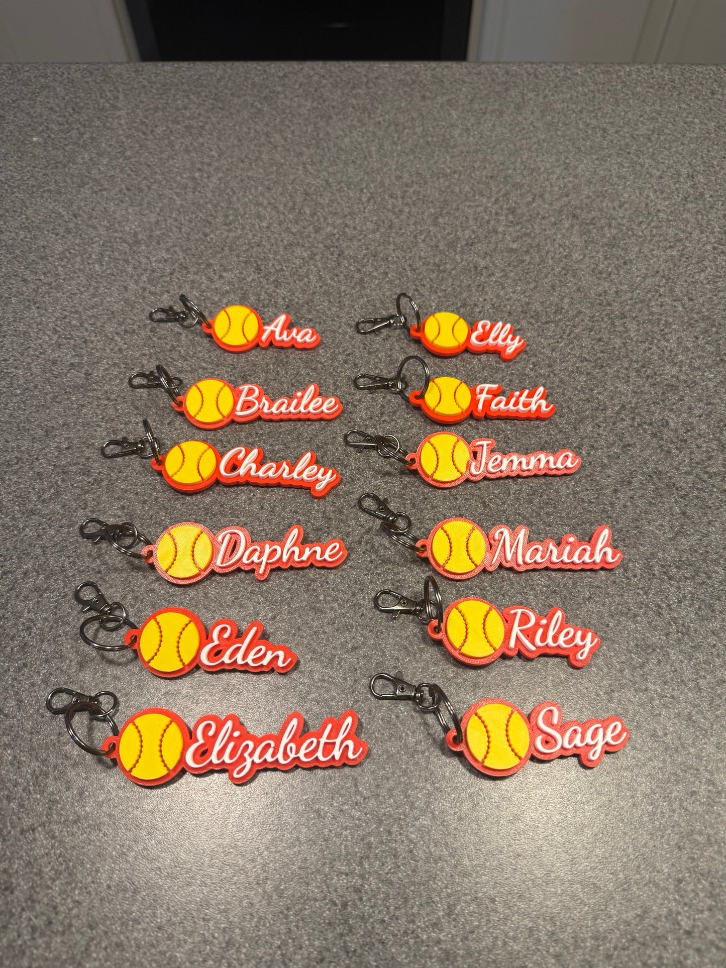 Custom 3D Printed Softball Name Keychain – Personalized Gift for Players & Teams