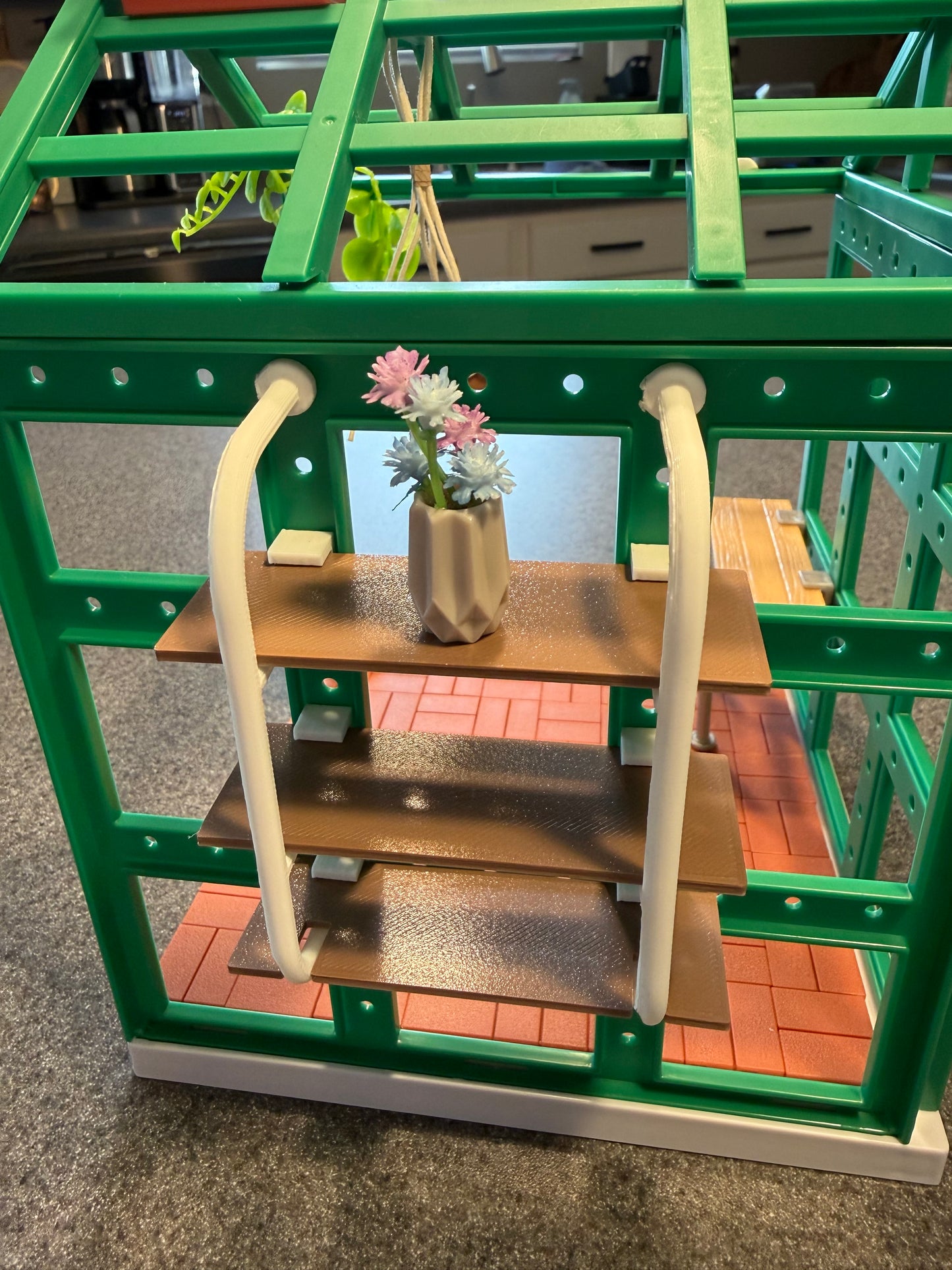 Mini Brands Greenhouse – 3D Printed Shelf & Accessory Kit