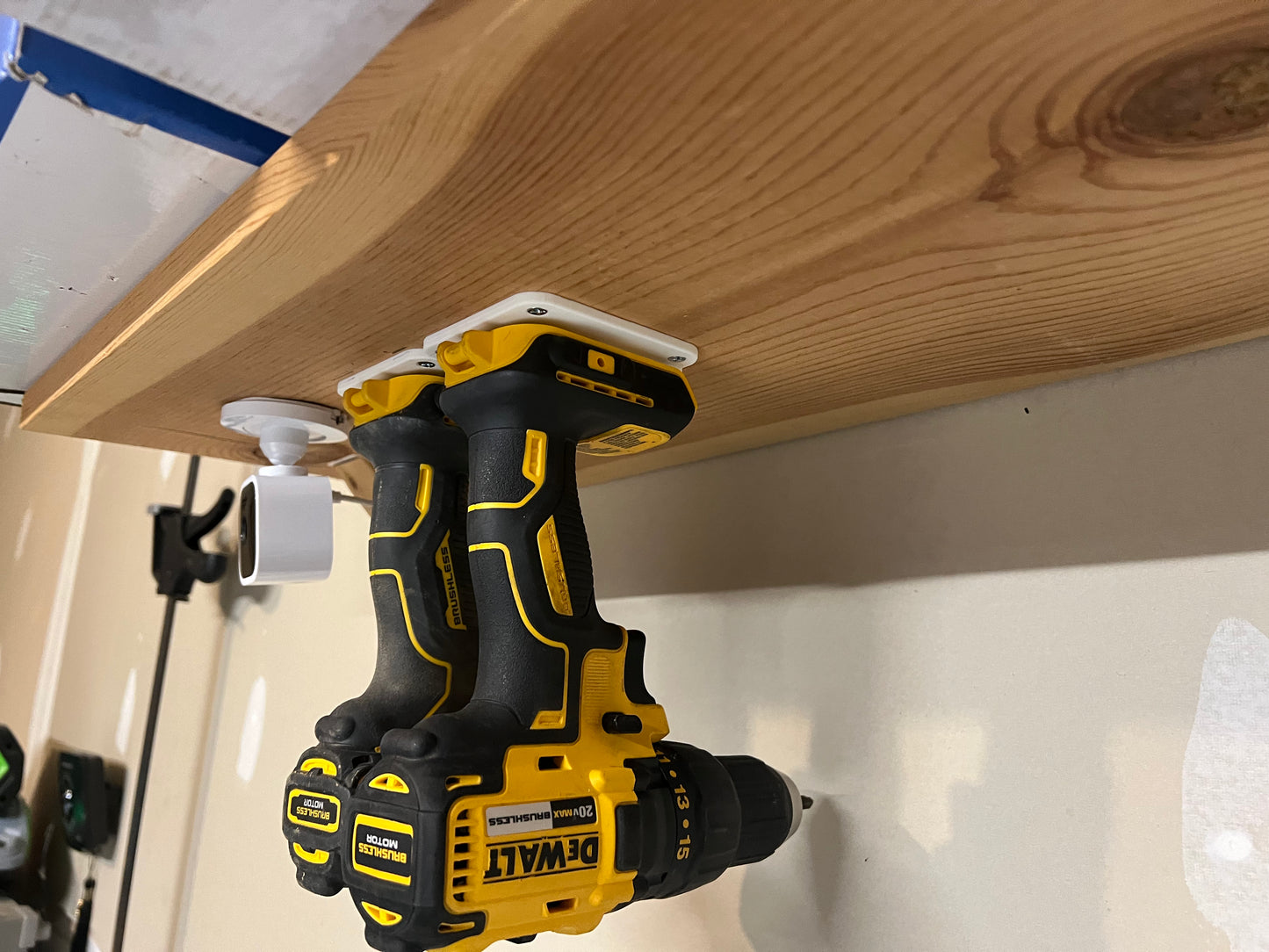 3D Printed DeWalt Tool and Battery Mount Set, Wall Organizer Holder for DeWalt Drills, Workshop Storage by Grider 3D Creations