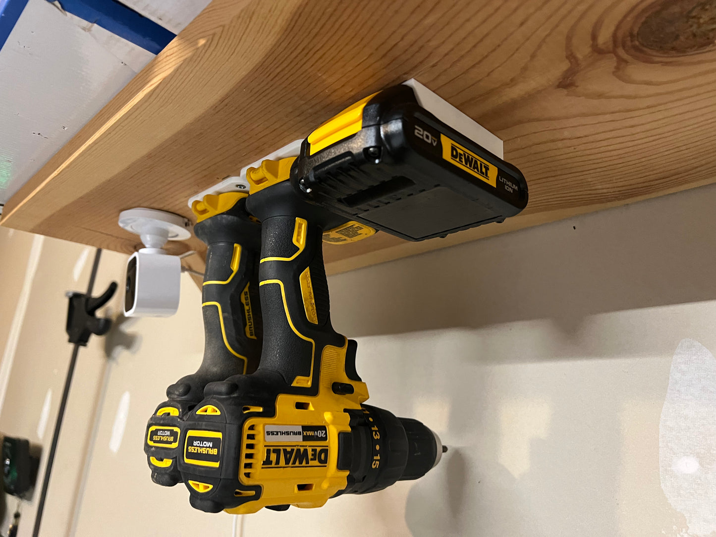 3D Printed DeWalt Tool and Battery Mount Set, Wall Organizer Holder for DeWalt Drills, Workshop Storage by Grider 3D Creations