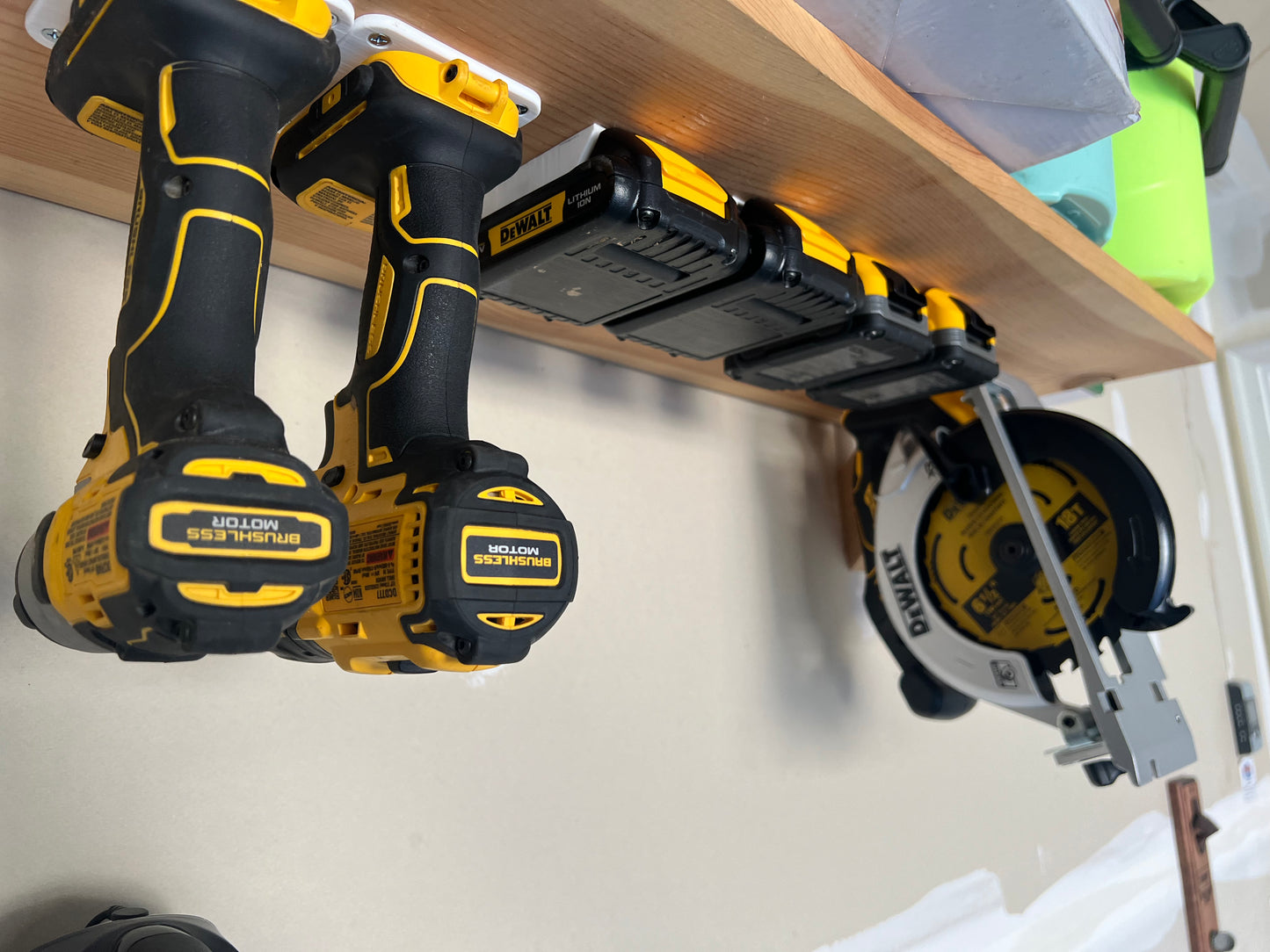 3D Printed DeWalt Tool and Battery Mount Set, Wall Organizer Holder for DeWalt Drills, Workshop Storage by Grider 3D Creations